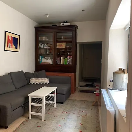 Maison De Charme, Center, Setting ليون